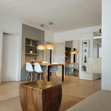 Apartment New Madrague Roses